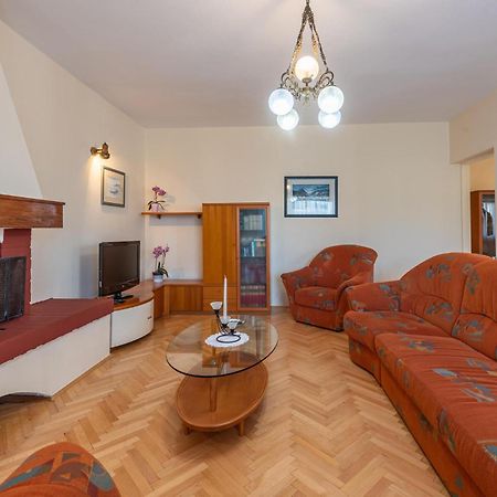 Cozy Apartment In Zadar With Wifi Buitenkant foto